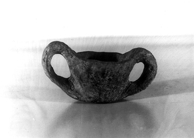 coppa emisferica su piede cavo